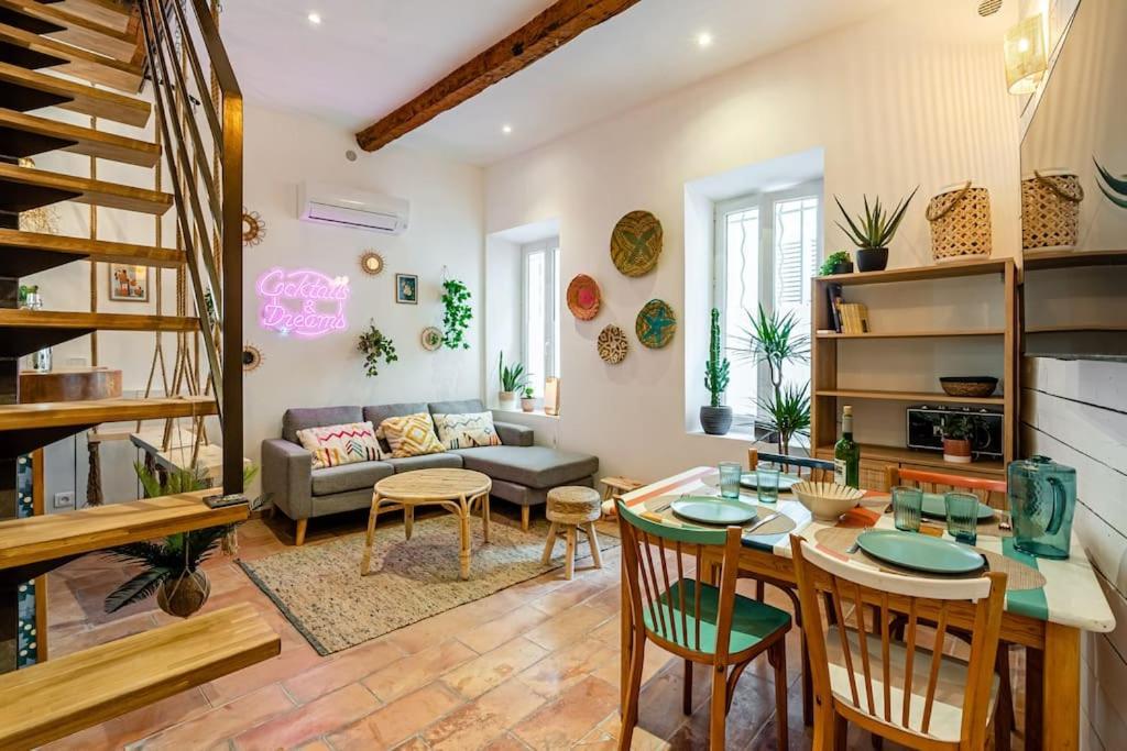 Ciotat Colada Beau Duplex Atypique A 50 M Du Port Classe 3 Etoiles La Ciotat Esterno foto