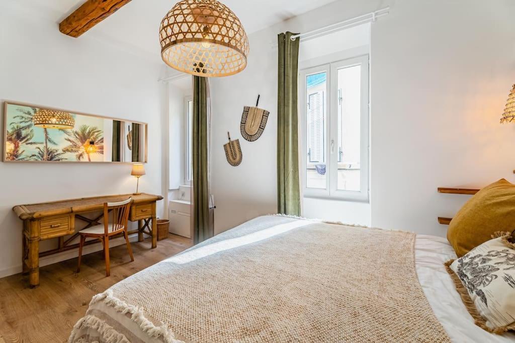 Ciotat Colada Beau Duplex Atypique A 50 M Du Port Classe 3 Etoiles La Ciotat Esterno foto